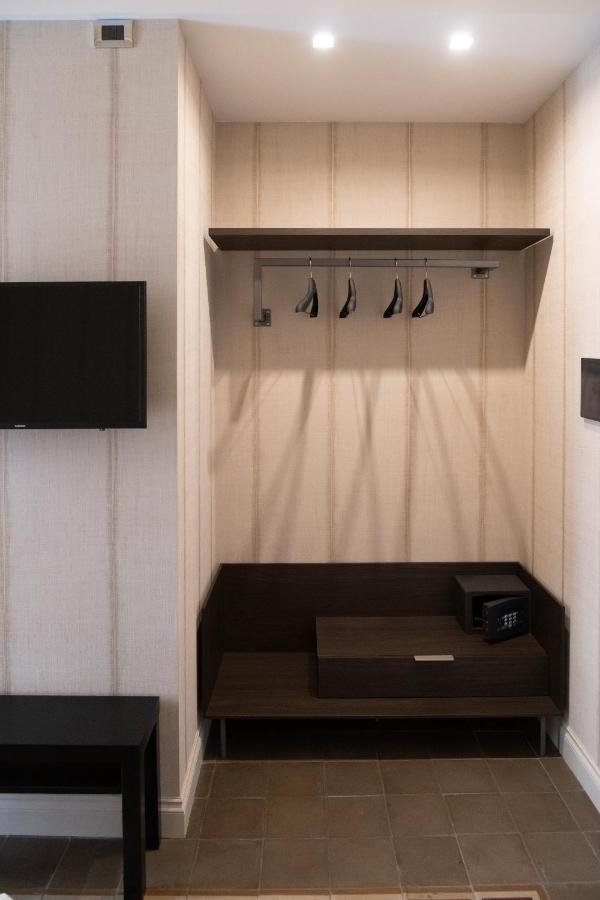 B&B Palazzo Perrotta Catania-Fontanarossai nemzetközi repülőtér Kültér fotó
