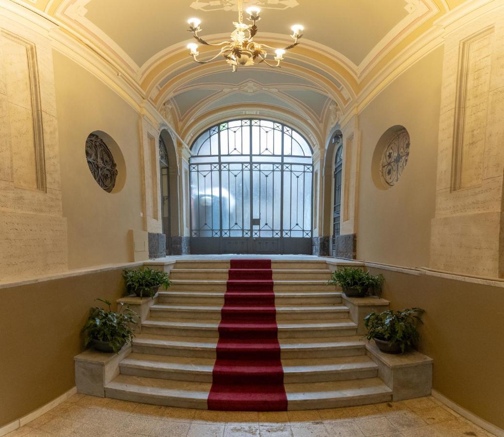B&B Palazzo Perrotta Catania-Fontanarossai nemzetközi repülőtér Kültér fotó