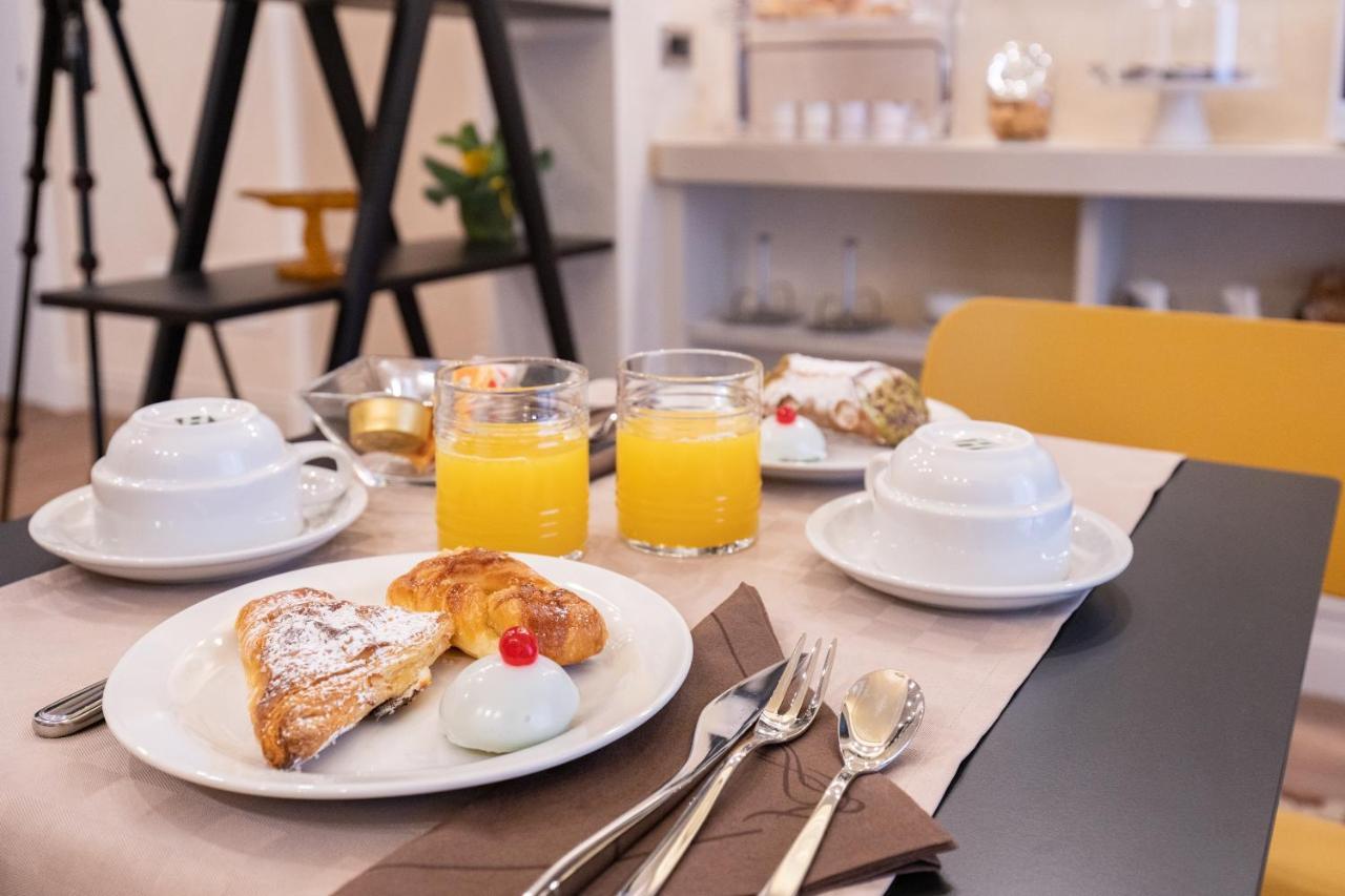B&B Palazzo Perrotta Catania-Fontanarossai nemzetközi repülőtér Kültér fotó